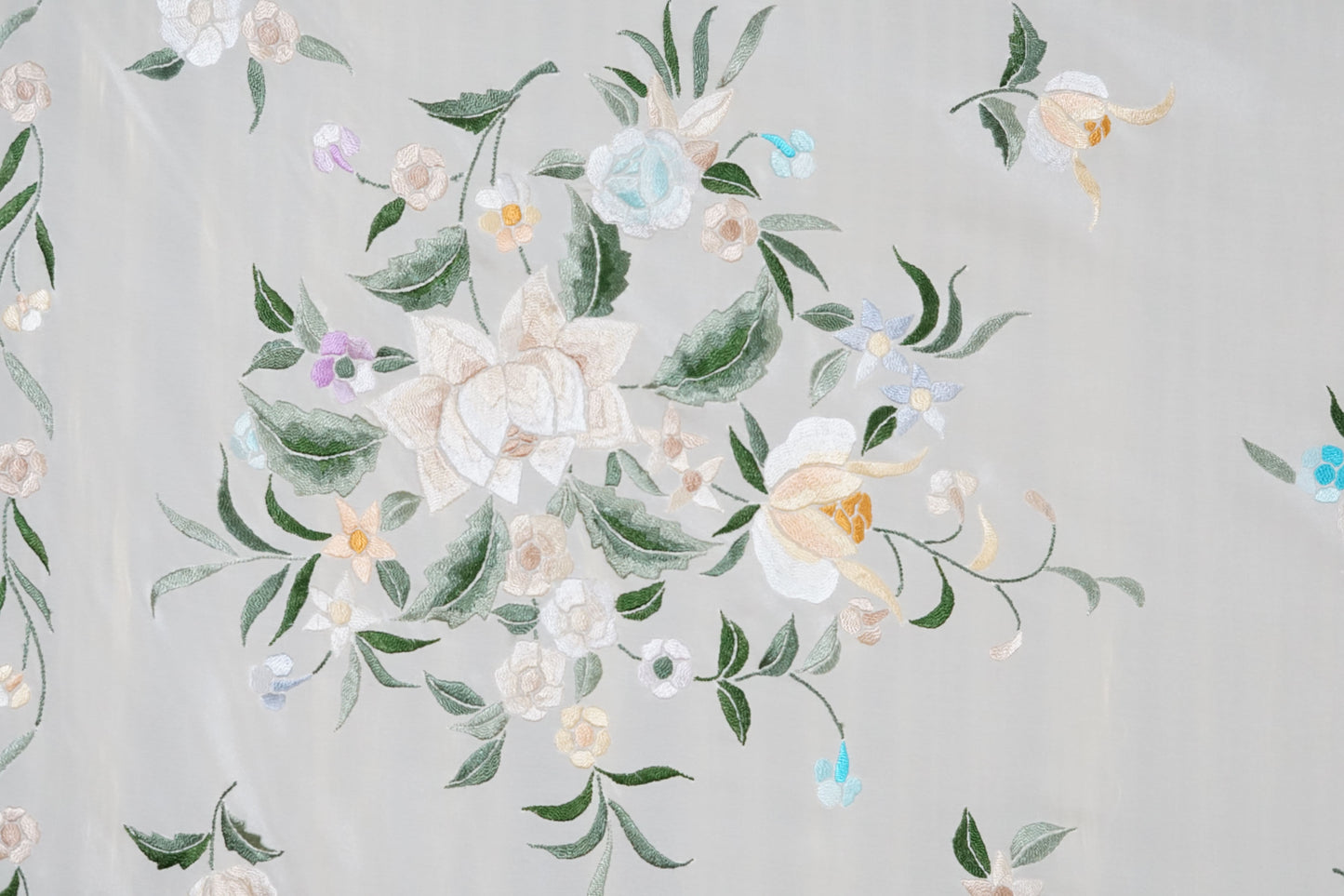 Manton Mod. 807 - Crema/Color